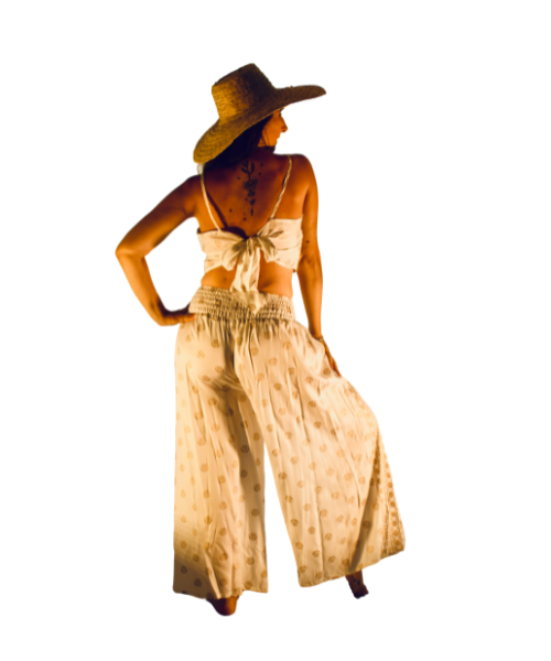 ENSEMBLE COORDONNEE CHIC ET ETHNIQUE