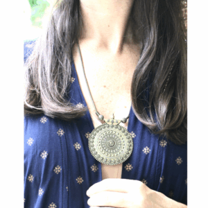 Collier en laiton doré style mandala