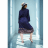 kimono bohème bleu et imprimé style indien or