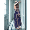 ROBE LONGUE DOS NU BLEU PROFOND ET OR
