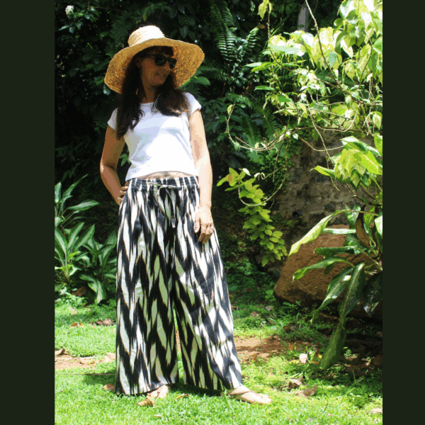 Nouveau pantalon sport chic, lin noir et blanc, polyvalent pour toutes silhouettes.