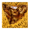 Sac à main macramé fait main- porté épaule, doublure lin imprimé tropical, couleur jaune safran. Modèle bohème chic, artisanal, en coton. Pièce unique