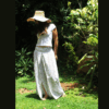 Drapé du pantalon ample et confortable ceinture smockée, vue latérale